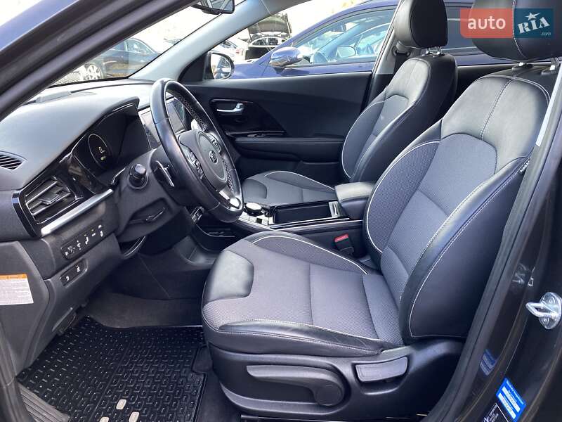 Внедорожник / Кроссовер Kia Niro 2020 в Львове фото 27 Внедорожник / Кроссовер Kia Niro 2020 в Львове