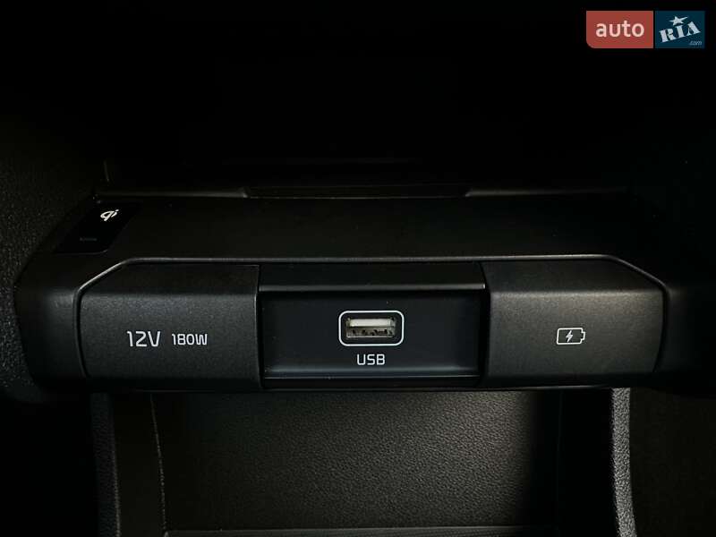 Внедорожник / Кроссовер Kia Niro 2020 в Львове