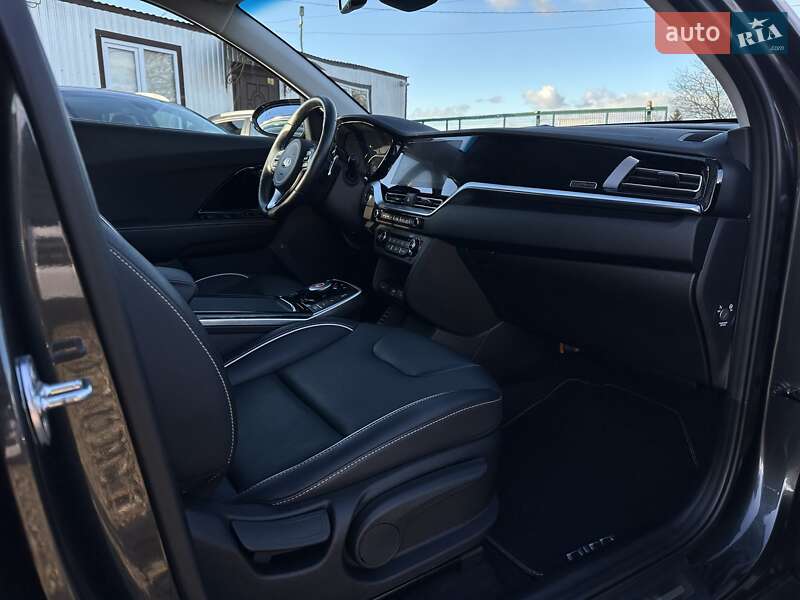 Внедорожник / Кроссовер Kia Niro 2020 в Львове