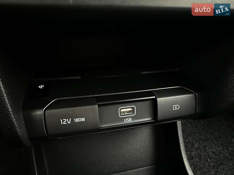 Внедорожник / Кроссовер Kia Niro 2020 в Львове фото 12 Внедорожник / Кроссовер Kia Niro 2020 в Львове