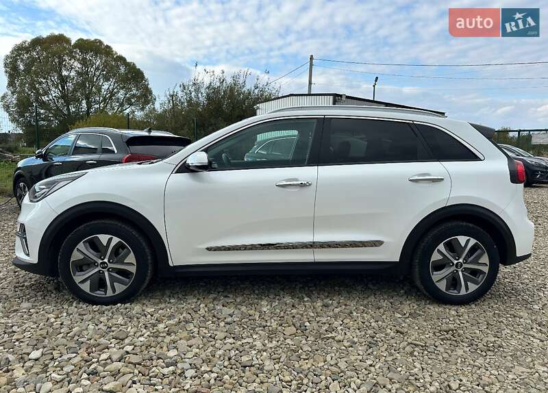 Внедорожник / Кроссовер Kia Niro 2020 в Львове фото 22 Внедорожник / Кроссовер Kia Niro 2020 в Львове