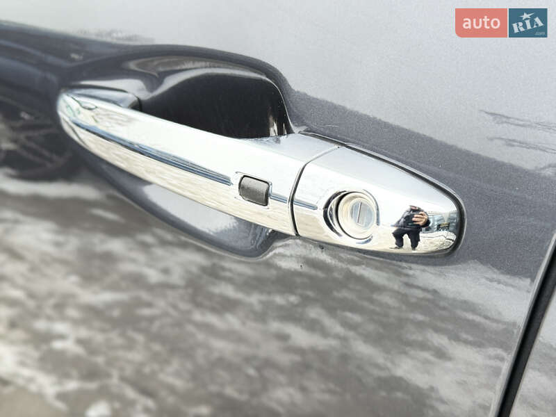 Внедорожник / Кроссовер Kia Niro 2020 в Днепре фото 13 Внедорожник / Кроссовер Kia Niro 2020 в Днепре