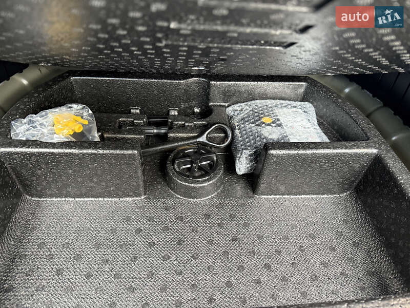 Внедорожник / Кроссовер Kia Niro 2020 в Днепре фото 31 Внедорожник / Кроссовер Kia Niro 2020 в Днепре