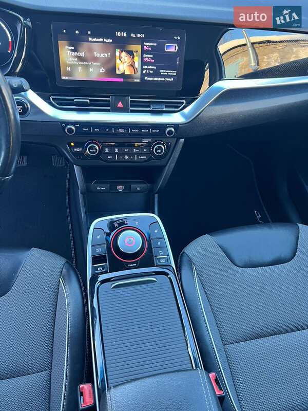 Внедорожник / Кроссовер Kia Niro 2020 в Бродах