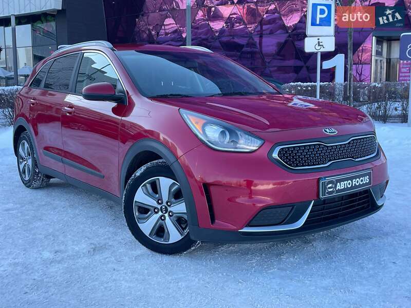 Внедорожник / Кроссовер Kia Niro 2017 в Киеве фото Внедорожник / Кроссовер Kia Niro 2017 в Киеве