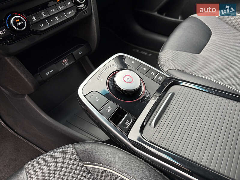 Внедорожник / Кроссовер Kia Niro 2022 в Ровно фото 24 Внедорожник / Кроссовер Kia Niro 2022 в Ровно