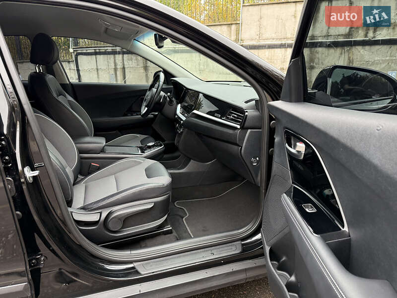 Внедорожник / Кроссовер Kia Niro 2022 в Ровно фото 30 Внедорожник / Кроссовер Kia Niro 2022 в Ровно