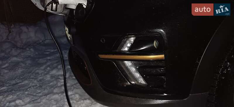 Внедорожник / Кроссовер Kia Niro 2018 в Ровно фото 17 Внедорожник / Кроссовер Kia Niro 2018 в Ровно