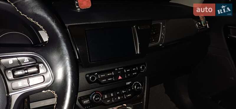 Внедорожник / Кроссовер Kia Niro 2018 в Ровно фото 31 Внедорожник / Кроссовер Kia Niro 2018 в Ровно