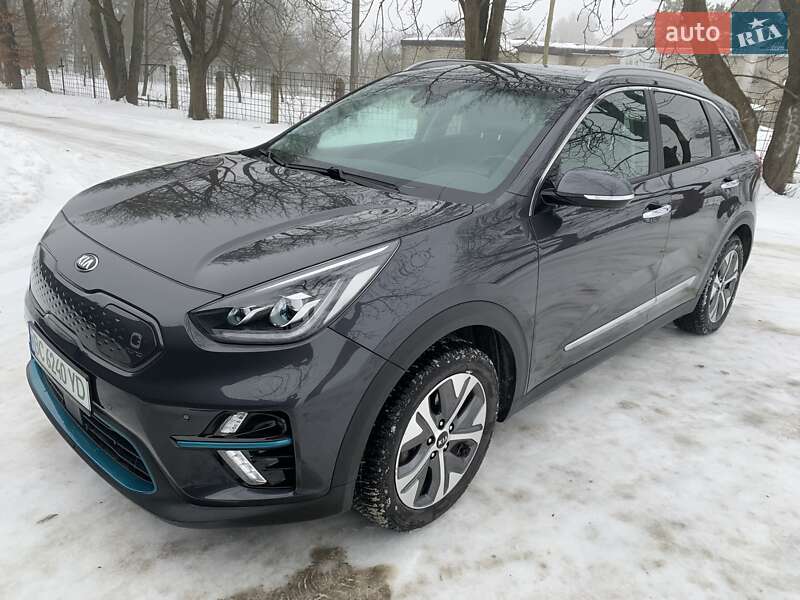 Позашляховик / Кросовер Kia Niro 2020 в Львові