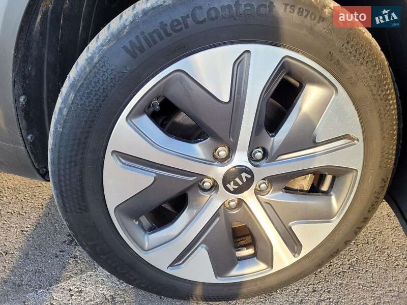 Позашляховик / Кросовер Kia Niro 2020 в Львові