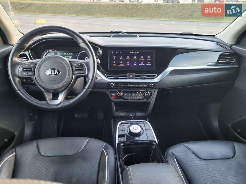 Позашляховик / Кросовер Kia Niro 2020 в Львові