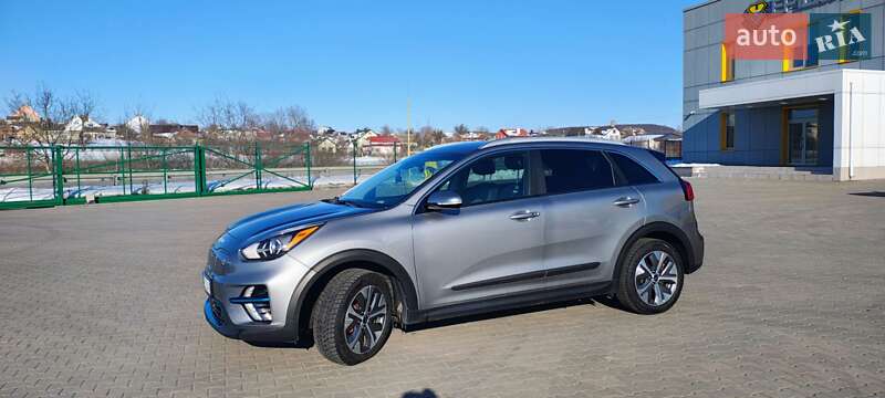 Внедорожник / Кроссовер Kia Niro 2022 в Ровно