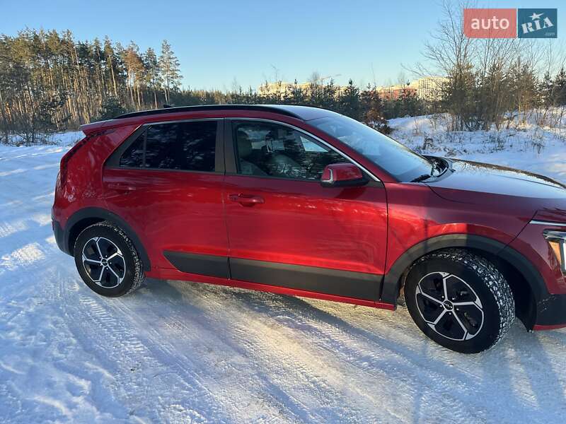 Внедорожник / Кроссовер Kia Niro 2023 в Ирпене