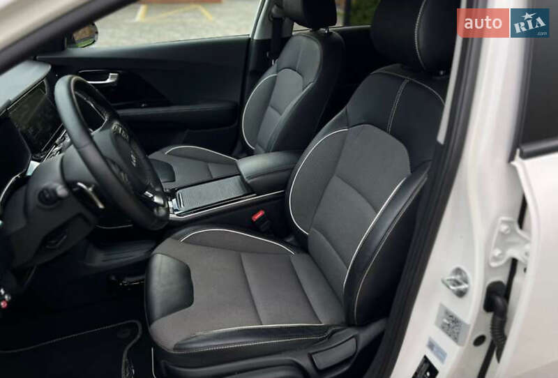 Внедорожник / Кроссовер Kia Niro 2022 в Одессе фото 7 Внедорожник / Кроссовер Kia Niro 2022 в Одессе
