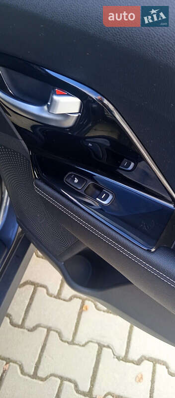 Внедорожник / Кроссовер Kia Niro 2019 в Дрогобыче