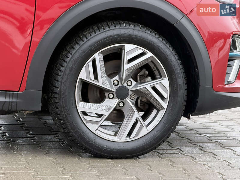 Позашляховик / Кросовер Kia Niro 2020 в Тернополі фото 10 Позашляховик / Кросовер Kia Niro 2020 в Тернополі