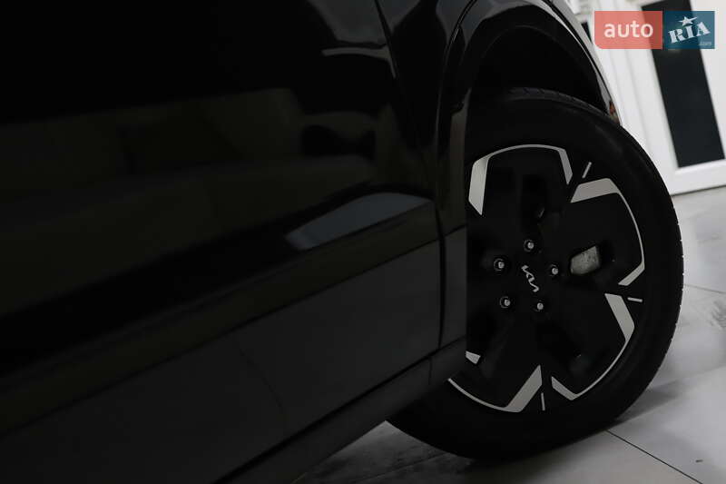 Внедорожник / Кроссовер Kia Niro 2024 в Дрогобыче