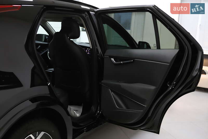 Внедорожник / Кроссовер Kia Niro 2024 в Дрогобыче