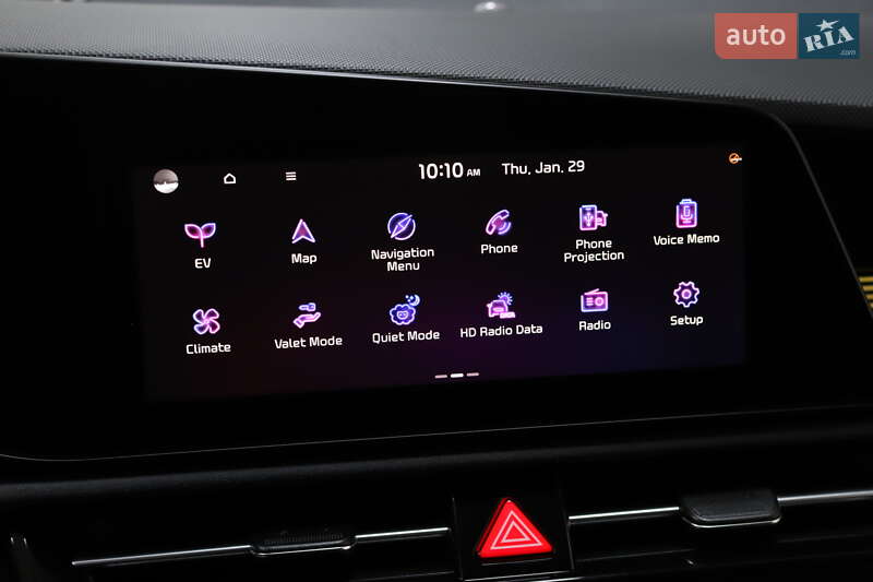 Внедорожник / Кроссовер Kia Niro 2024 в Дрогобыче