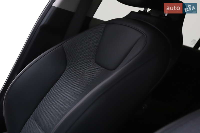 Внедорожник / Кроссовер Kia Niro 2024 в Дрогобыче