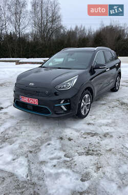 Внедорожник / Кроссовер Kia Niro 2020 в Львове