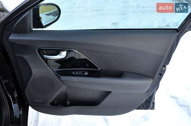 Внедорожник / Кроссовер Kia Niro 2019 в Львове фото 29 Внедорожник / Кроссовер Kia Niro 2019 в Львове