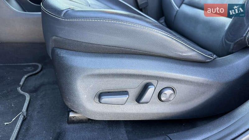 Внедорожник / Кроссовер Kia Niro 2019 в Киеве