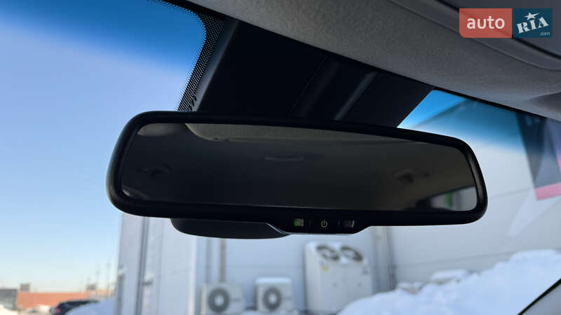 Внедорожник / Кроссовер Kia Niro 2019 в Киеве