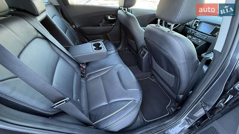 Внедорожник / Кроссовер Kia Niro 2019 в Киеве