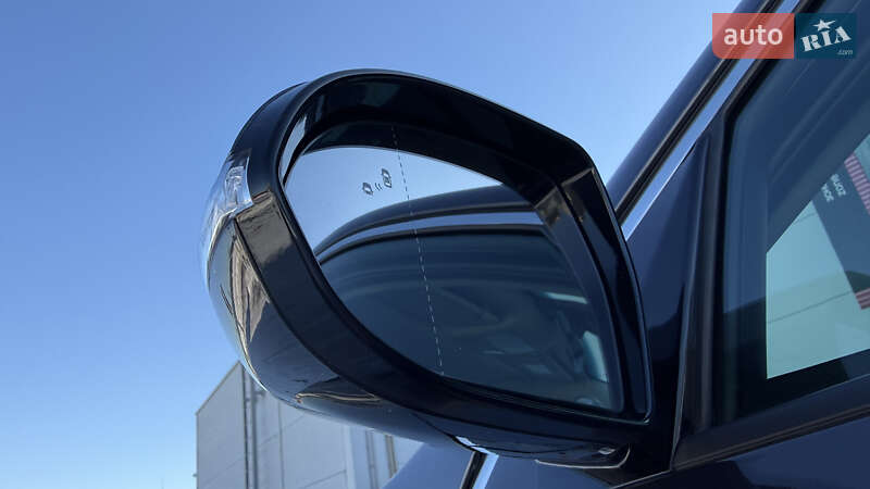 Внедорожник / Кроссовер Kia Niro 2019 в Киеве