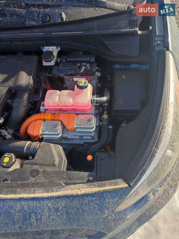 Внедорожник / Кроссовер Kia Niro 2022 в Львове