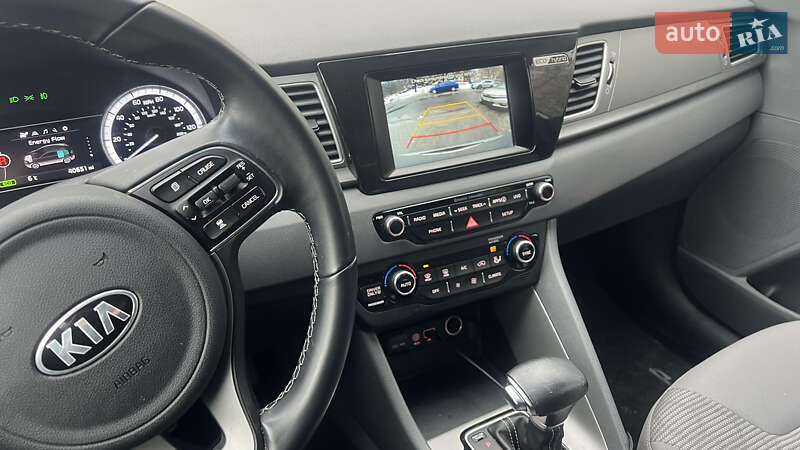 Позашляховик / Кросовер Kia Niro 2019 в Львові фото 10 Позашляховик / Кросовер Kia Niro 2019 в Львові