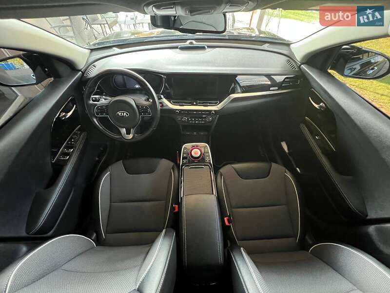 Внедорожник / Кроссовер Kia Niro 2020 в Луцке фото 16 Внедорожник / Кроссовер Kia Niro 2020 в Луцке