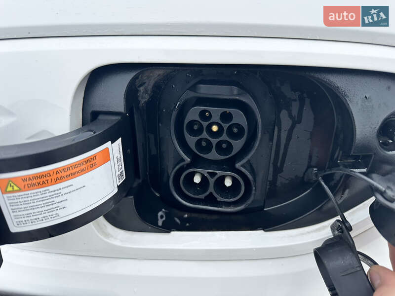 Внедорожник / Кроссовер Kia Niro 2020 в Киеве фото 10 Внедорожник / Кроссовер Kia Niro 2020 в Киеве