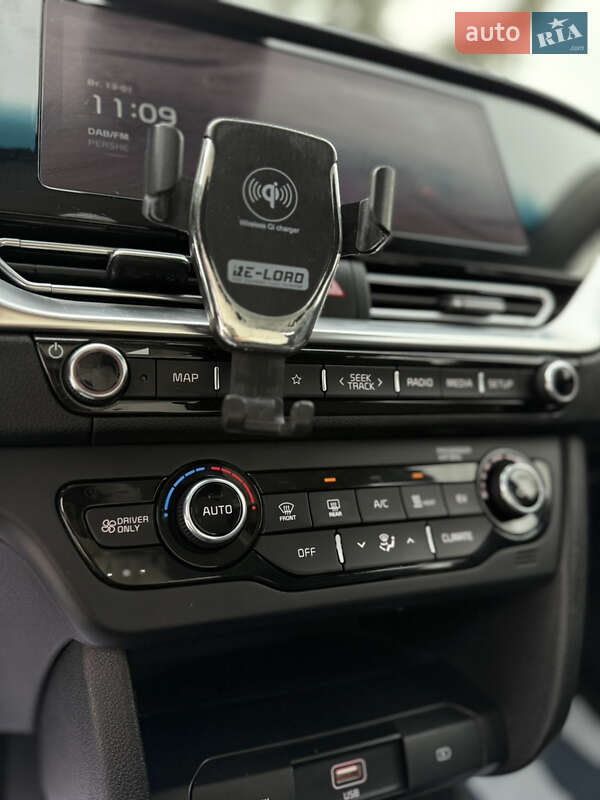 Позашляховик / Кросовер Kia Niro 2020 в Львові