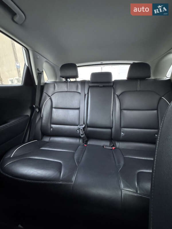 Внедорожник / Кроссовер Kia Niro 2019 в Тернополе фото 13 Внедорожник / Кроссовер Kia Niro 2019 в Тернополе