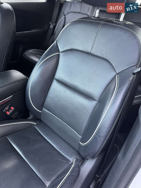 Внедорожник / Кроссовер Kia Niro 2019 в Тернополе фото 26 Внедорожник / Кроссовер Kia Niro 2019 в Тернополе