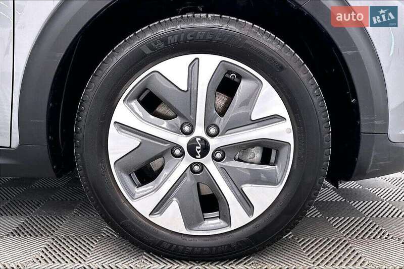 Внедорожник / Кроссовер Kia Niro 2021 в Львове фото 19 Внедорожник / Кроссовер Kia Niro 2021 в Львове