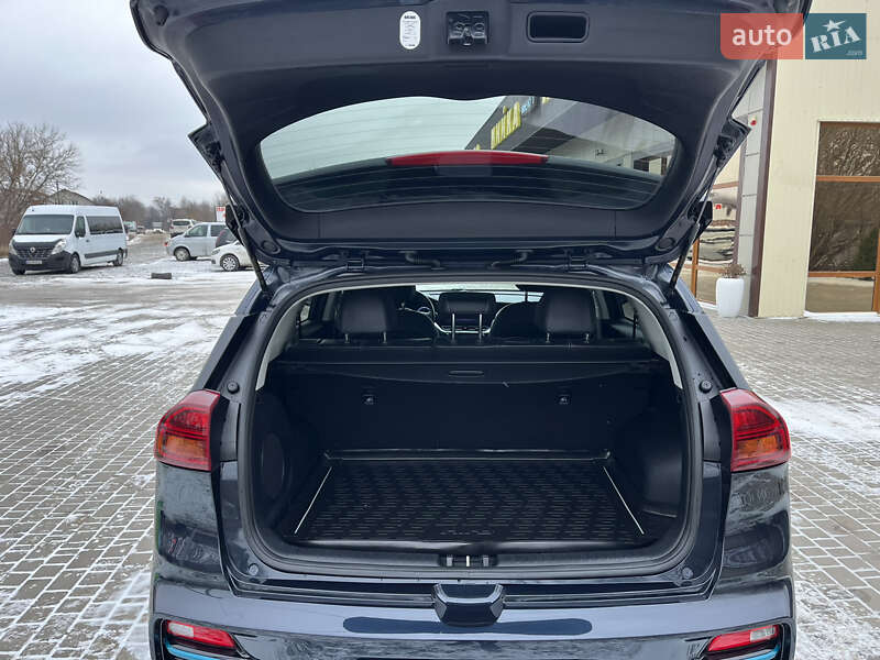 Внедорожник / Кроссовер Kia Niro 2020 в Бердичеве фото 17 Внедорожник / Кроссовер Kia Niro 2020 в Бердичеве