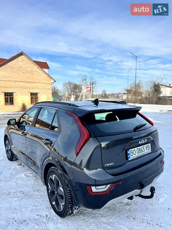 Позашляховик / Кросовер Kia Niro 2022 в Бережанах