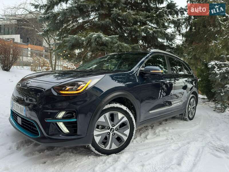 Внедорожник / Кроссовер Kia Niro 2020 в Львове