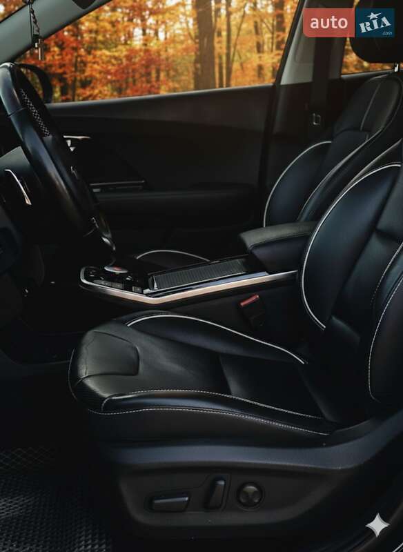 Внедорожник / Кроссовер Kia Niro 2020 в Копычинце