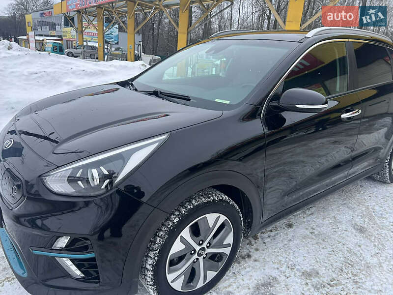 Позашляховик / Кросовер Kia Niro 2020 в Тернополі