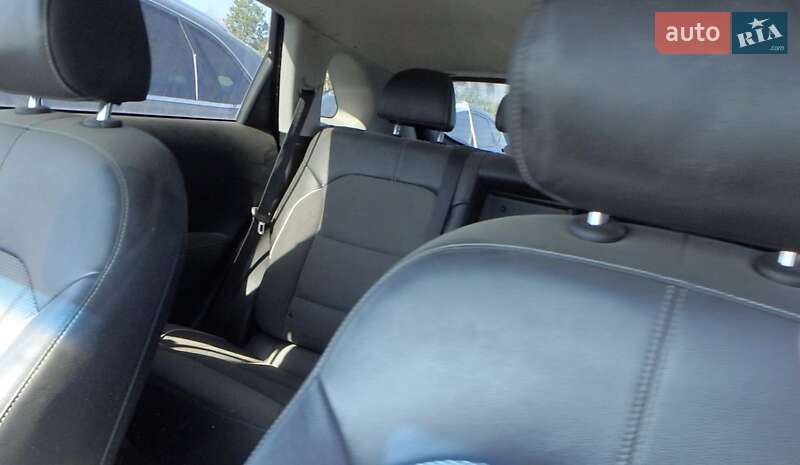 Внедорожник / Кроссовер Kia Niro 2019 в Львове