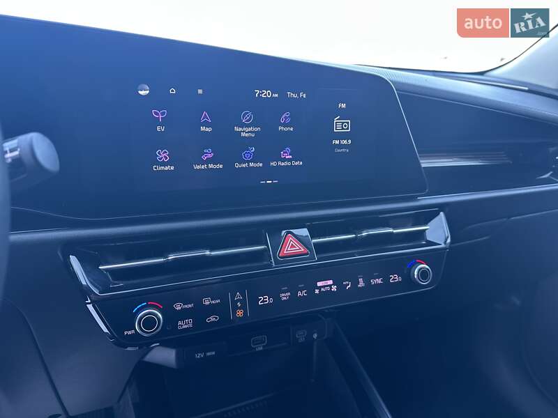 Внедорожник / Кроссовер Kia Niro 2023 в Луцке