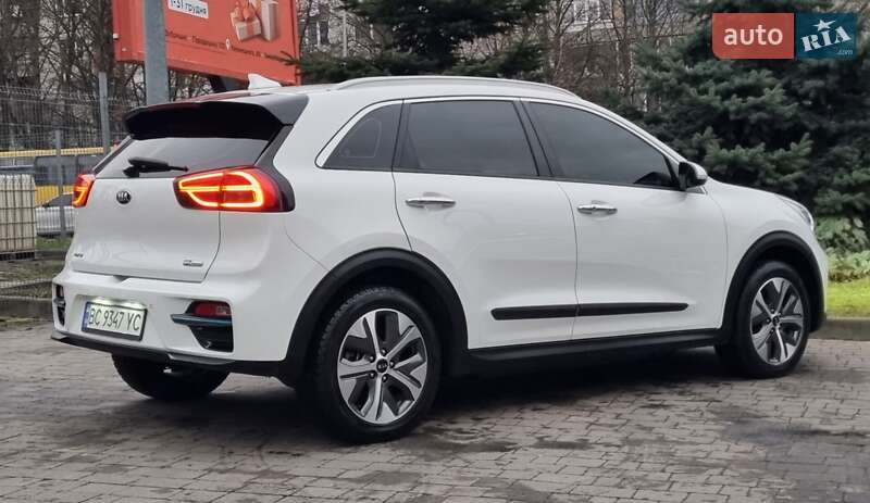 Внедорожник / Кроссовер Kia Niro 2020 в Львове фото 16 Внедорожник / Кроссовер Kia Niro 2020 в Львове