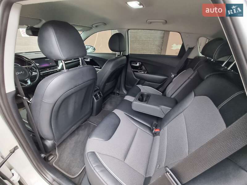 Внедорожник / Кроссовер Kia Niro 2020 в Львове фото 33 Внедорожник / Кроссовер Kia Niro 2020 в Львове