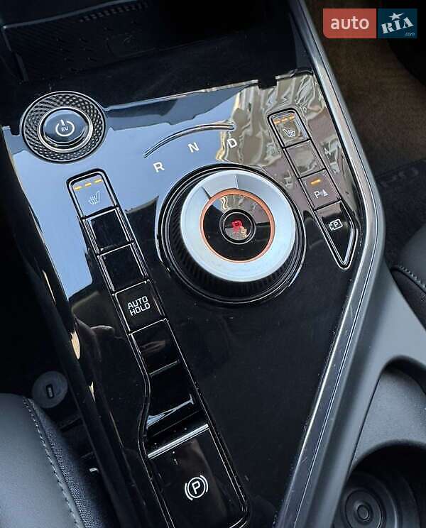 Позашляховик / Кросовер Kia Niro 2023 в Хмельницькому