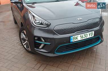 Внедорожник / Кроссовер Kia Niro 2020 в Дубно